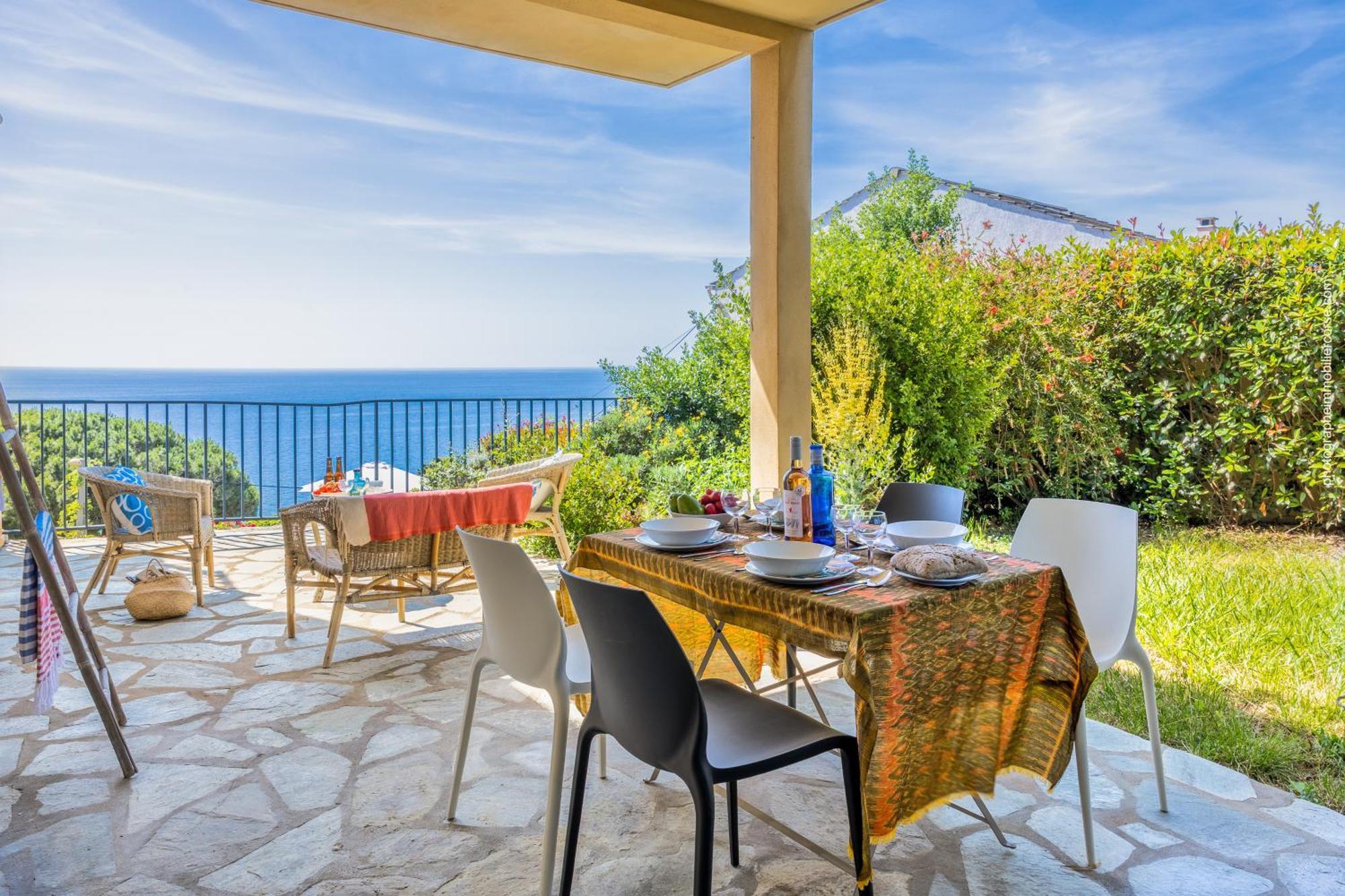 Les Terrasses D'erbalunga * Erbalunga (Corsica)